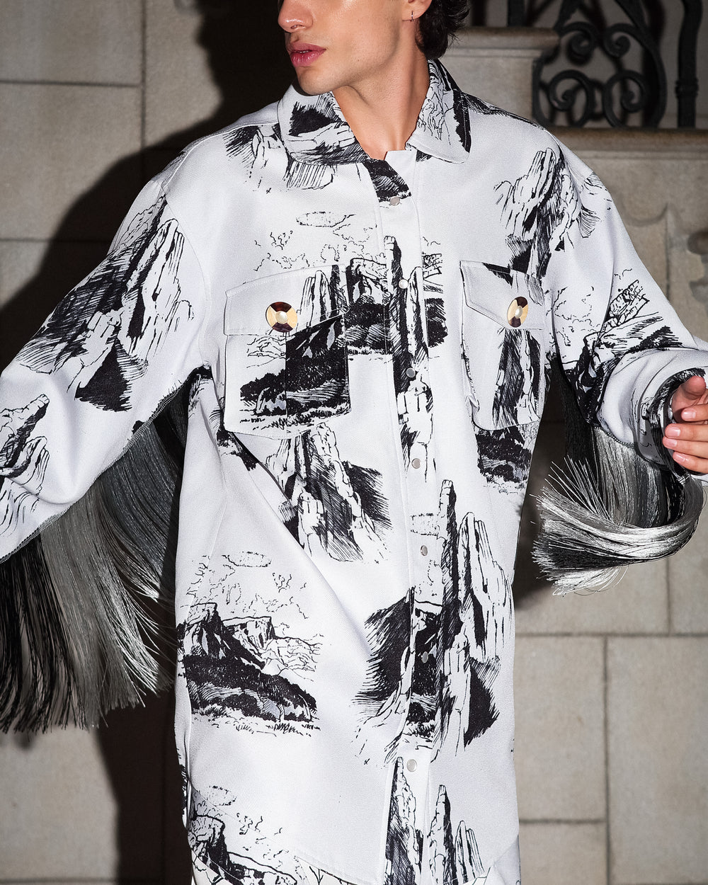 Camisa sketches con flecos