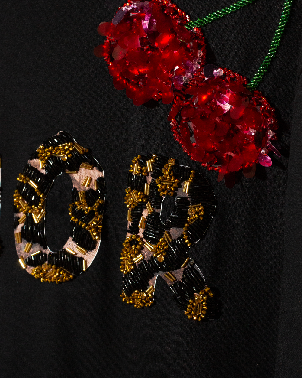 T shirt negra AMOR animal print bordada