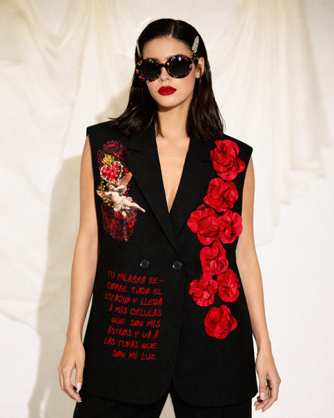 Chaleco largo querubines con rosas 3d