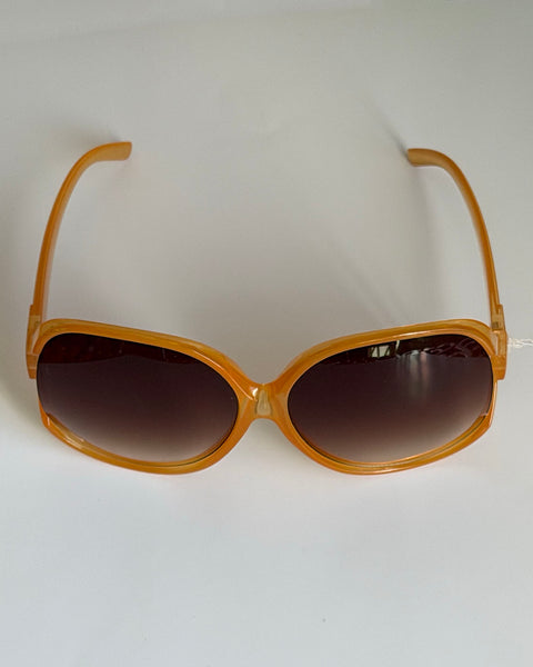 Lentes naranjas oversized