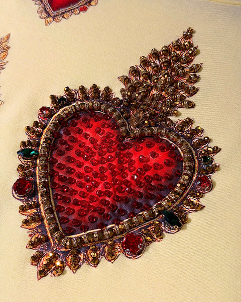 Conjunto amarillo de corazones