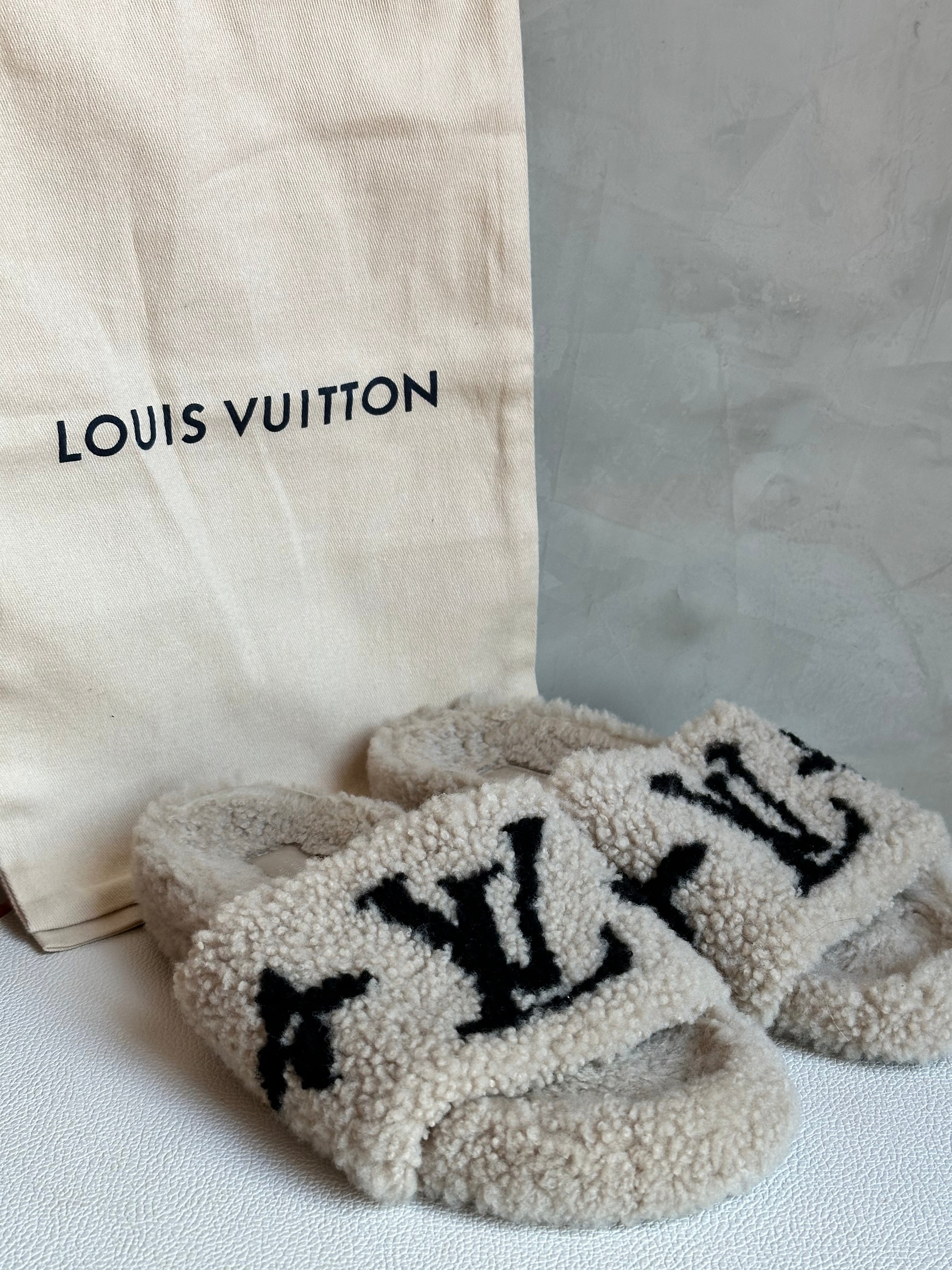 Louis Vuitton // Beige and Black Shearling Slide