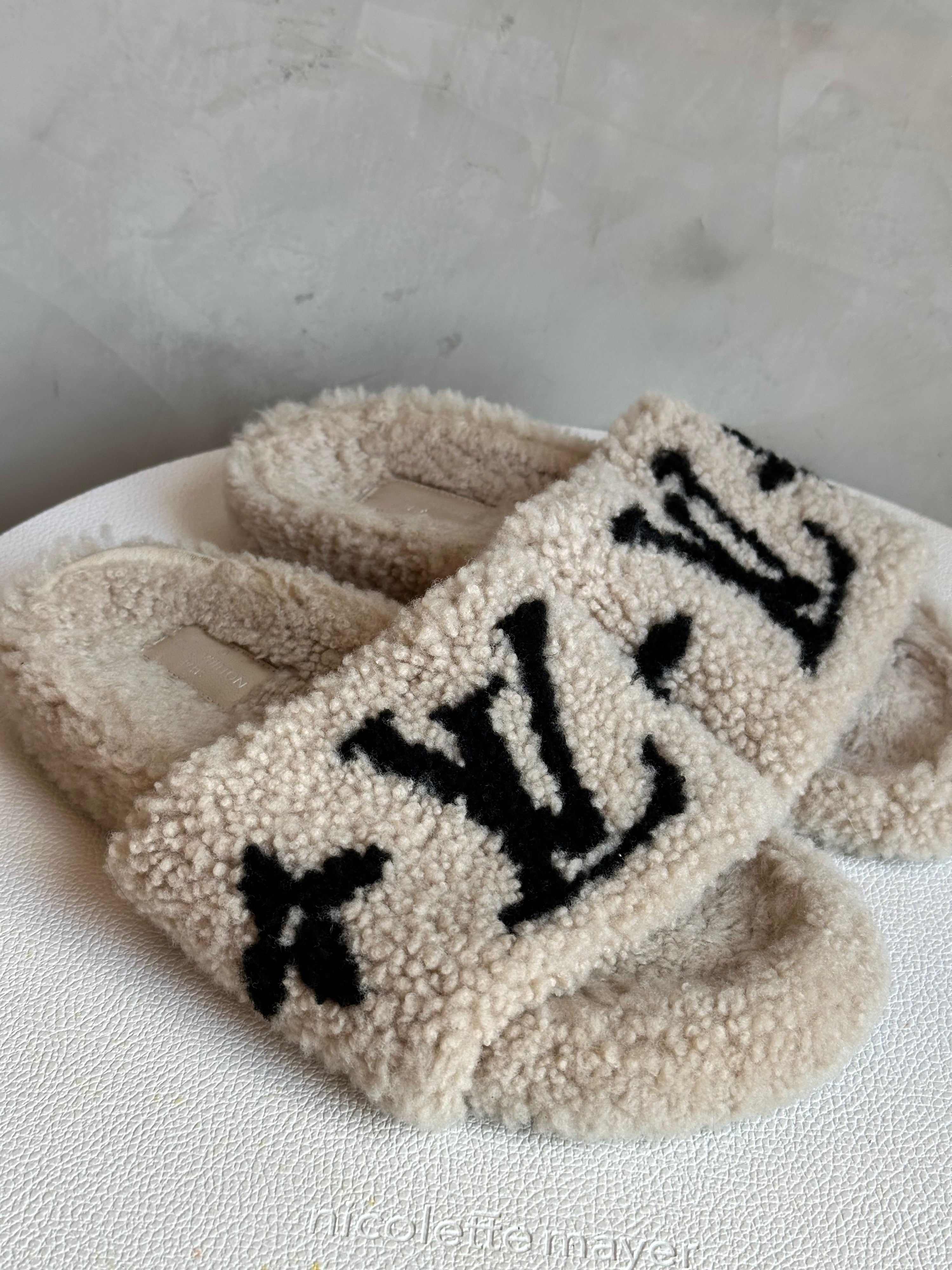 Louis Vuitton // Beige and Black Shearling Slide