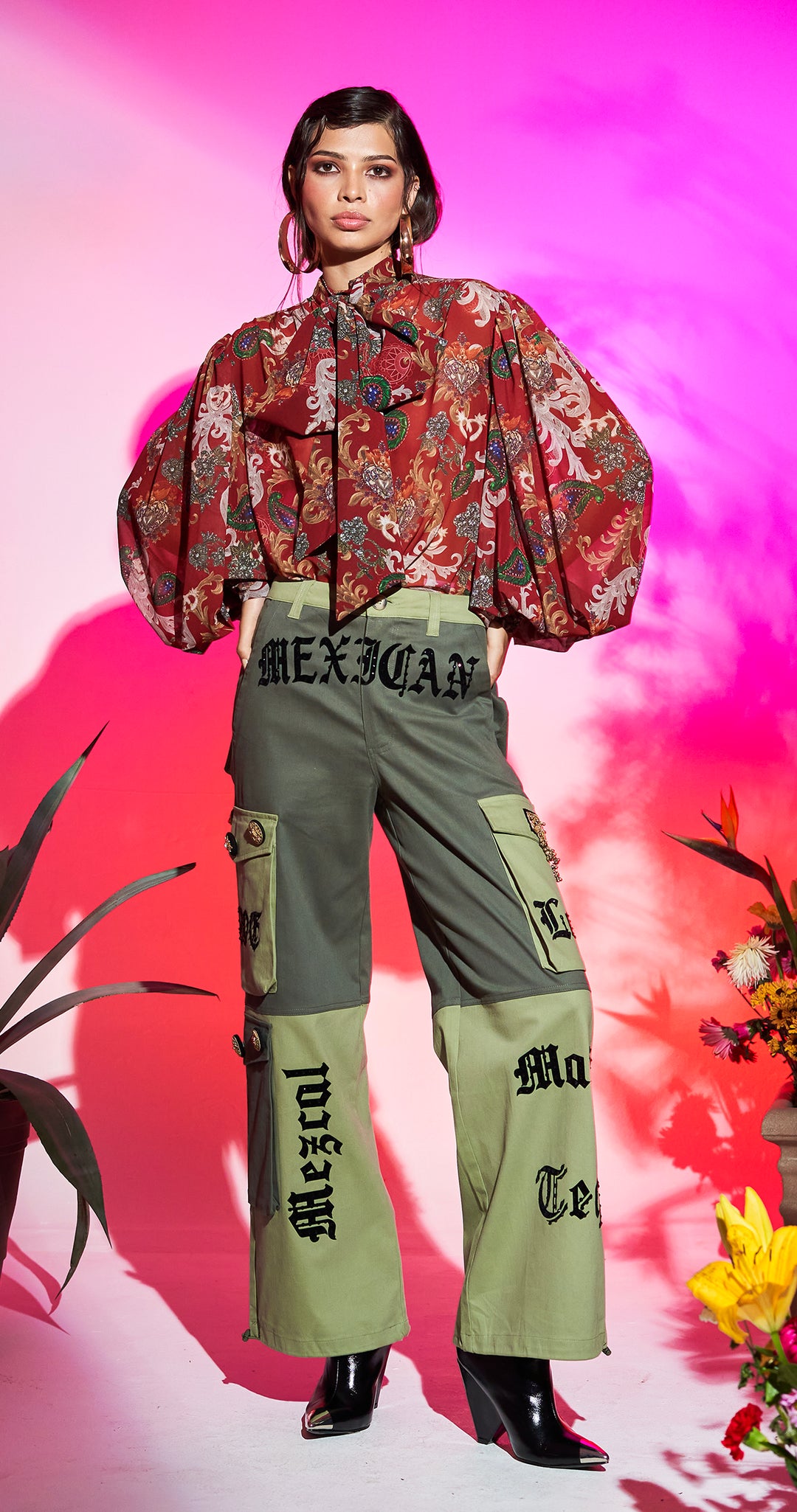 CAMISERA CON CUELLO ANUDADO GRECAS