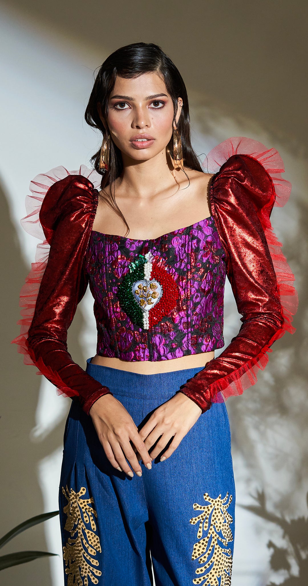 CORSET CON MANGAS CORAZÓN TRICOLOR