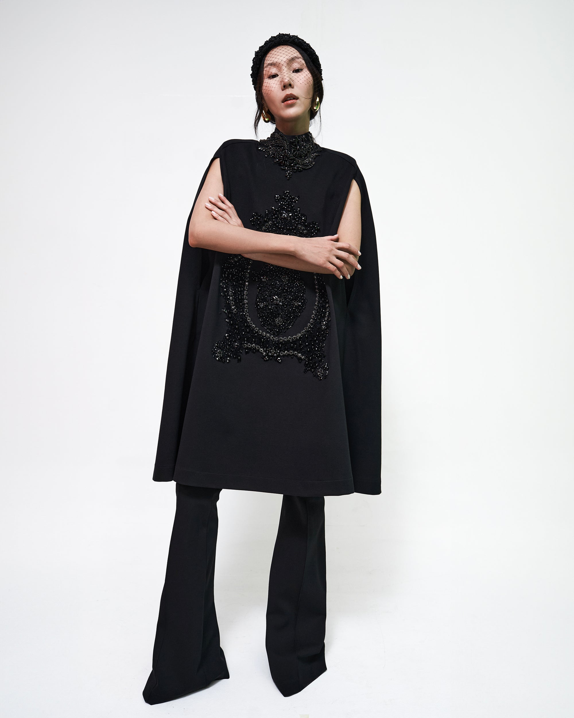 Coordinado negro Sagrado Corazón con cristales