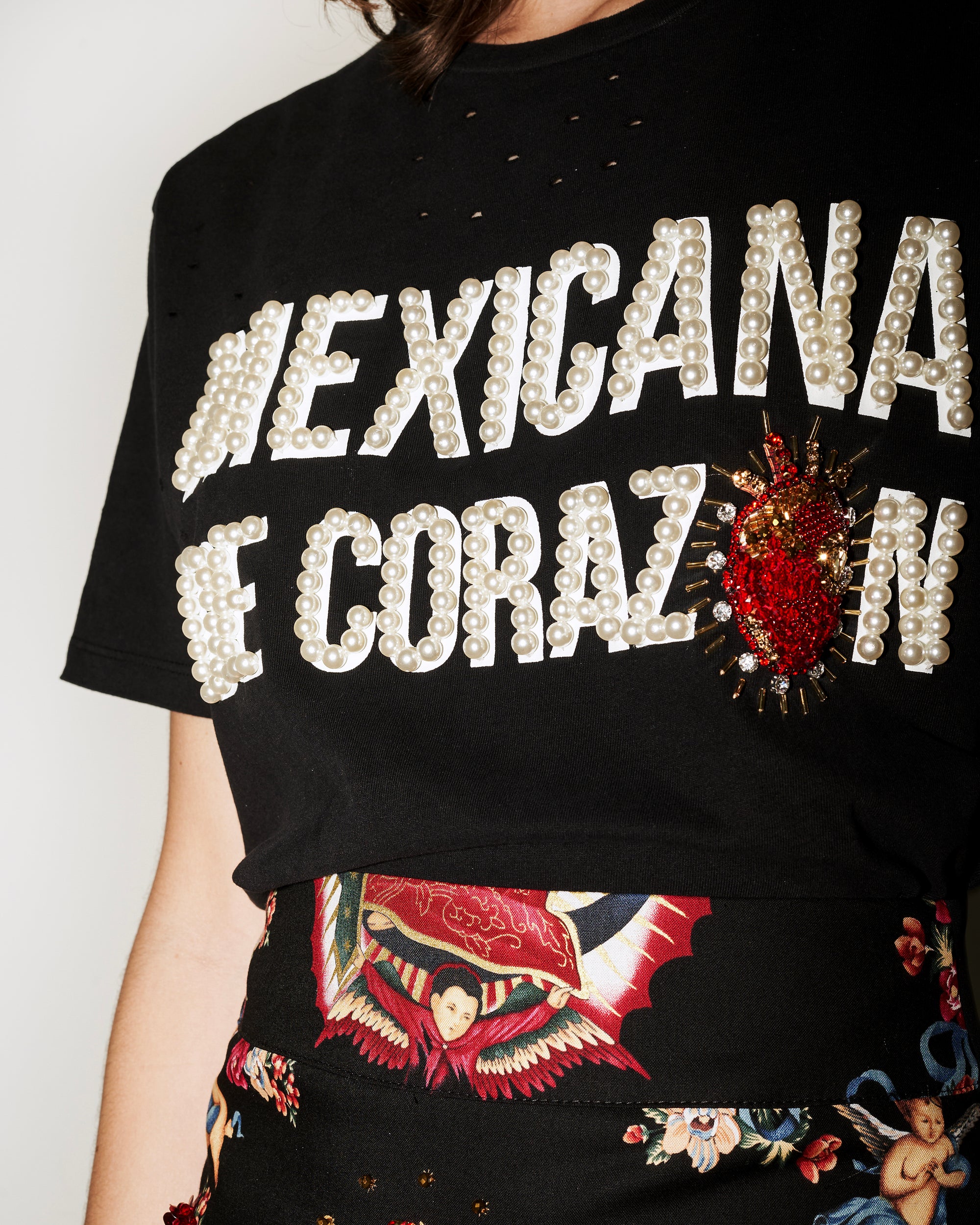 T shirt negra "Mexicana de Corazón"