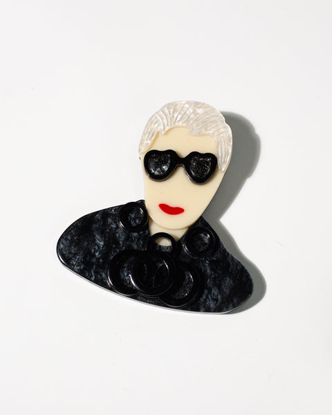 Pin Iris Apfel negro