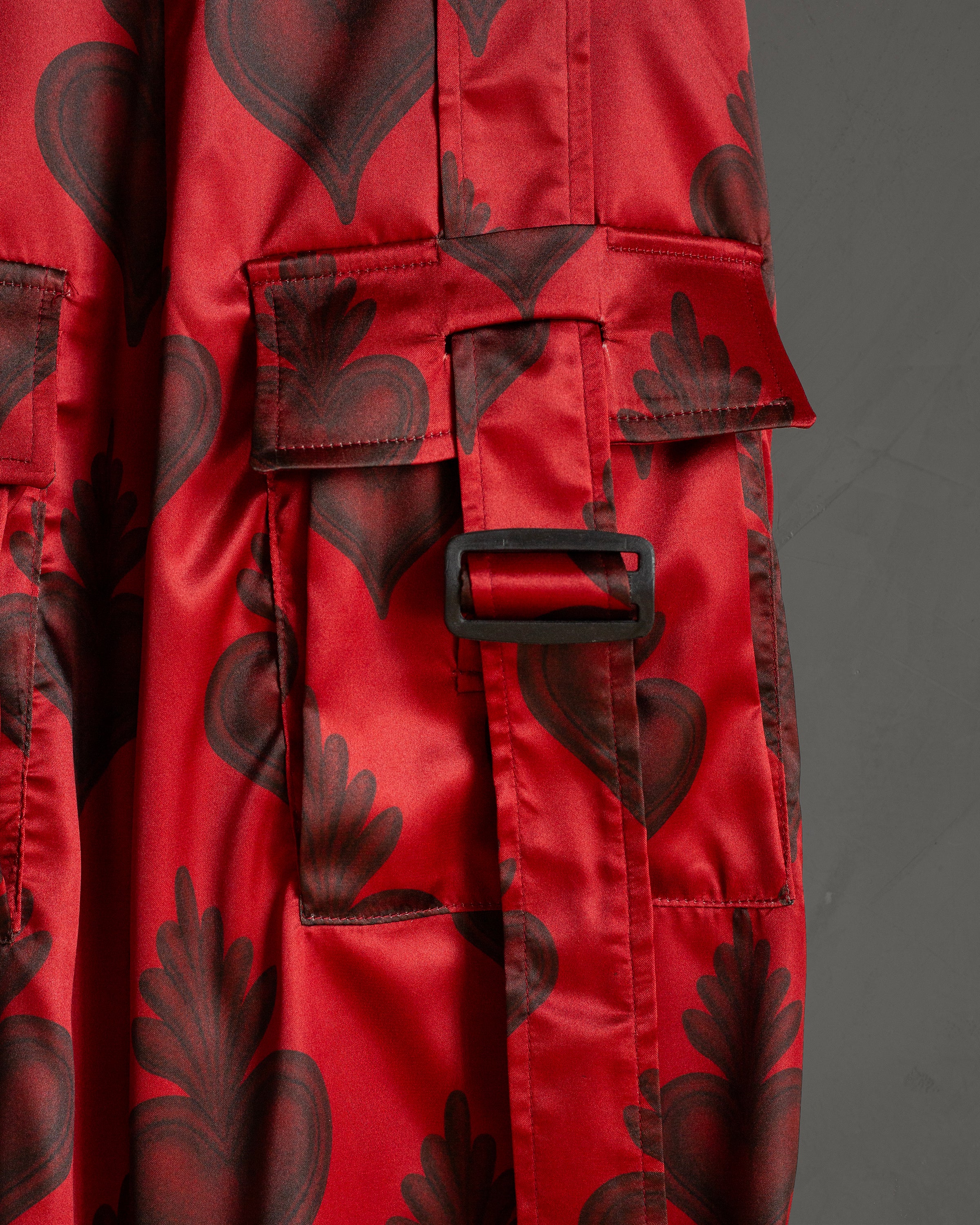Cargo pants satin rojo corazones