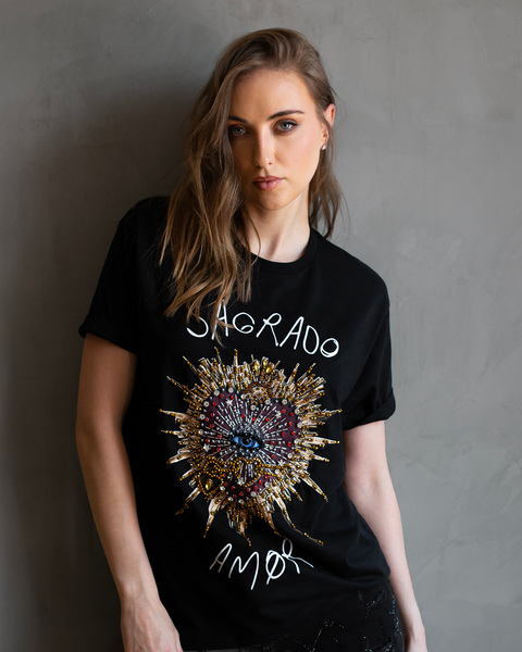 T shirt negra Sagrado Amor