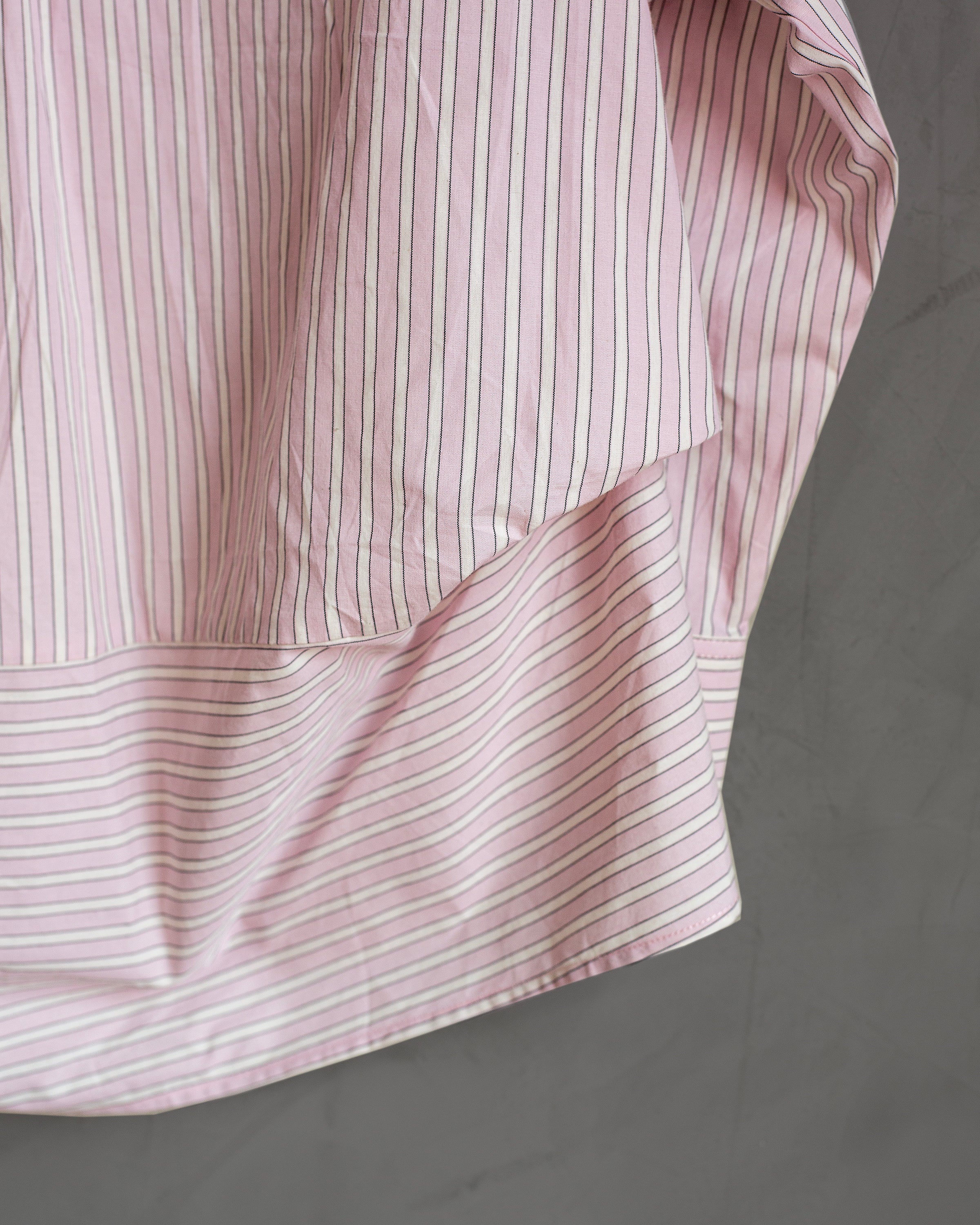 Camisera rayas rosa con charms
