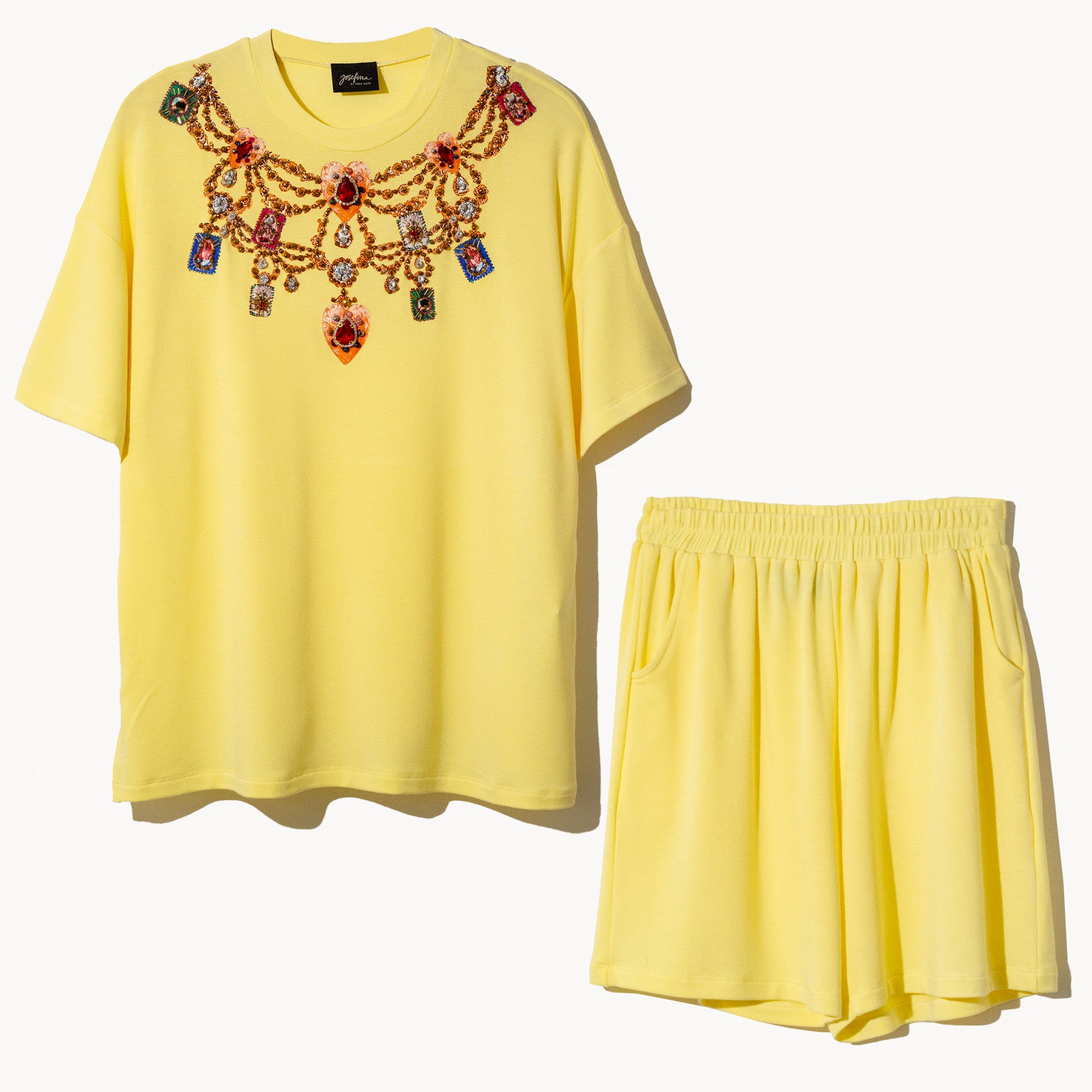 Coordinado amarillo collar escapularios