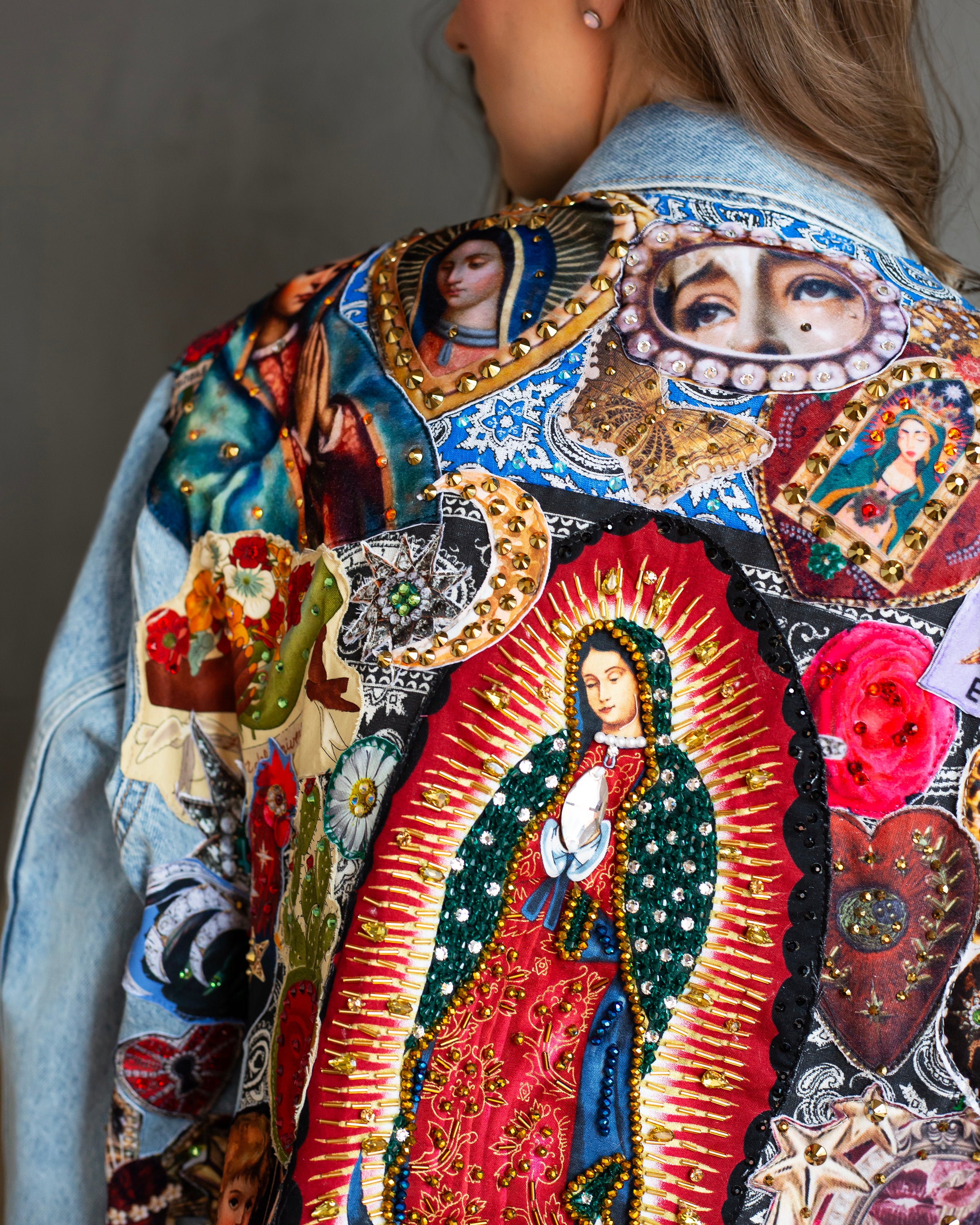 Chamarra parches mexicanos bordada a mano oversized