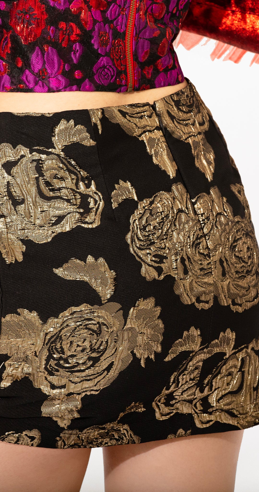 MINI SKIRT BROCADO CON FLOR