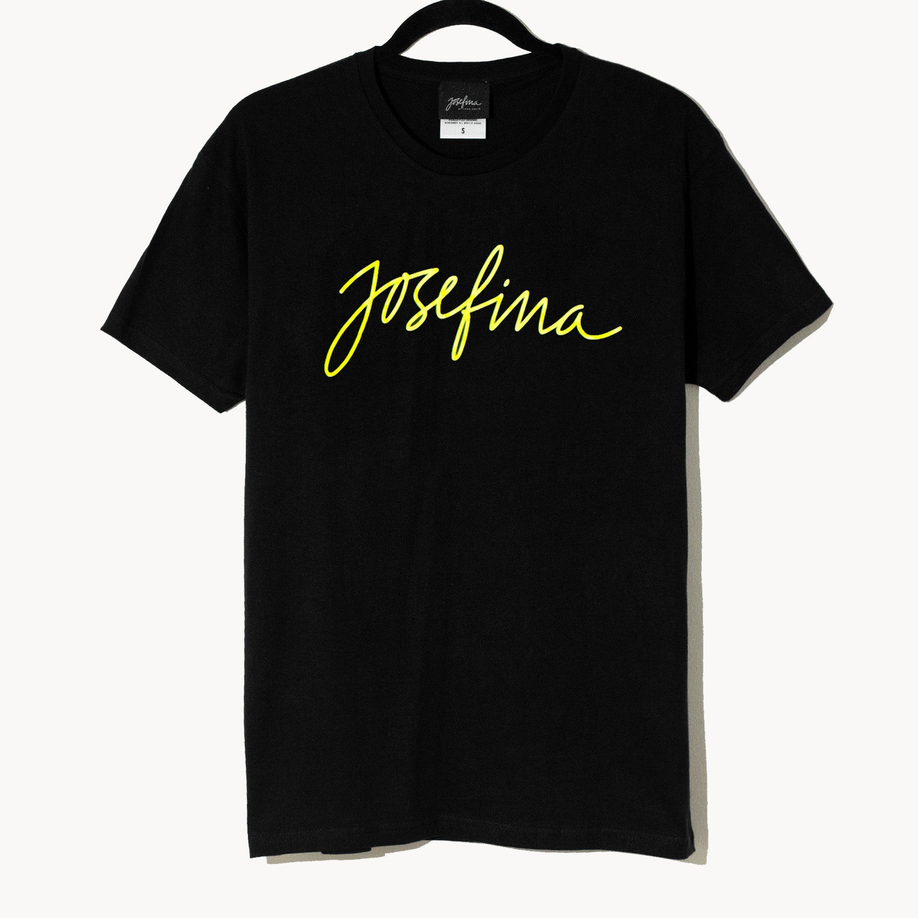 T shirt negra Josefina