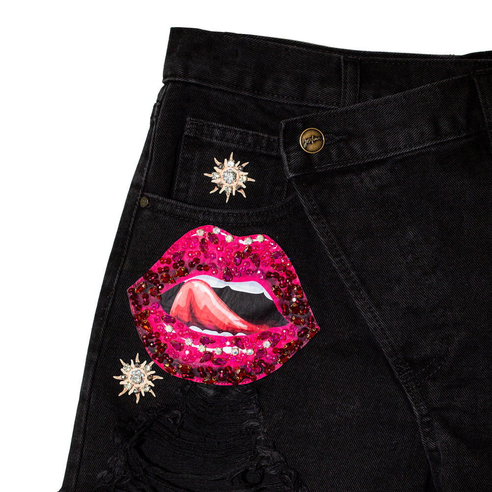 Denim short raw hem labios y estrellas