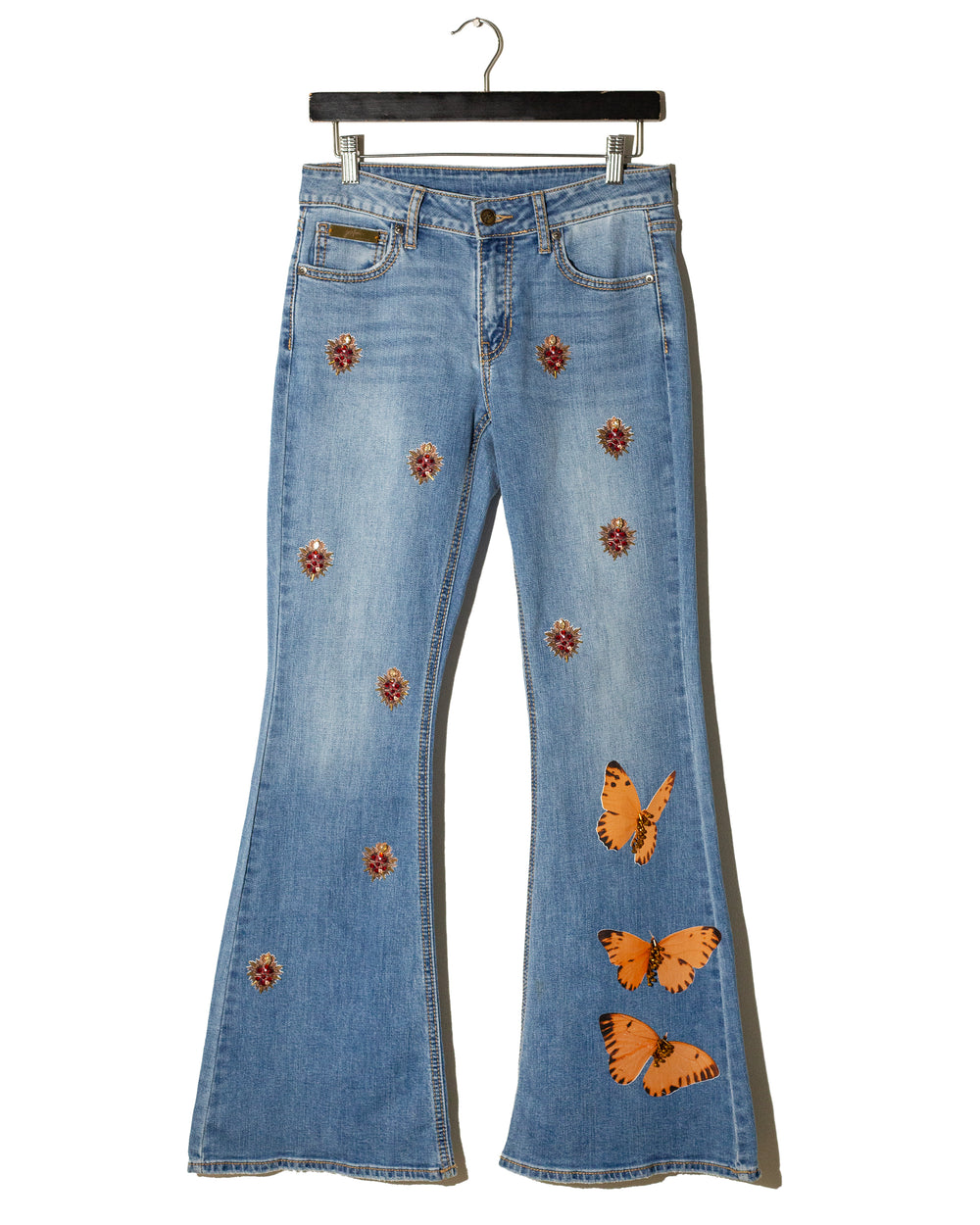 Flared jeans corazones y mariposas