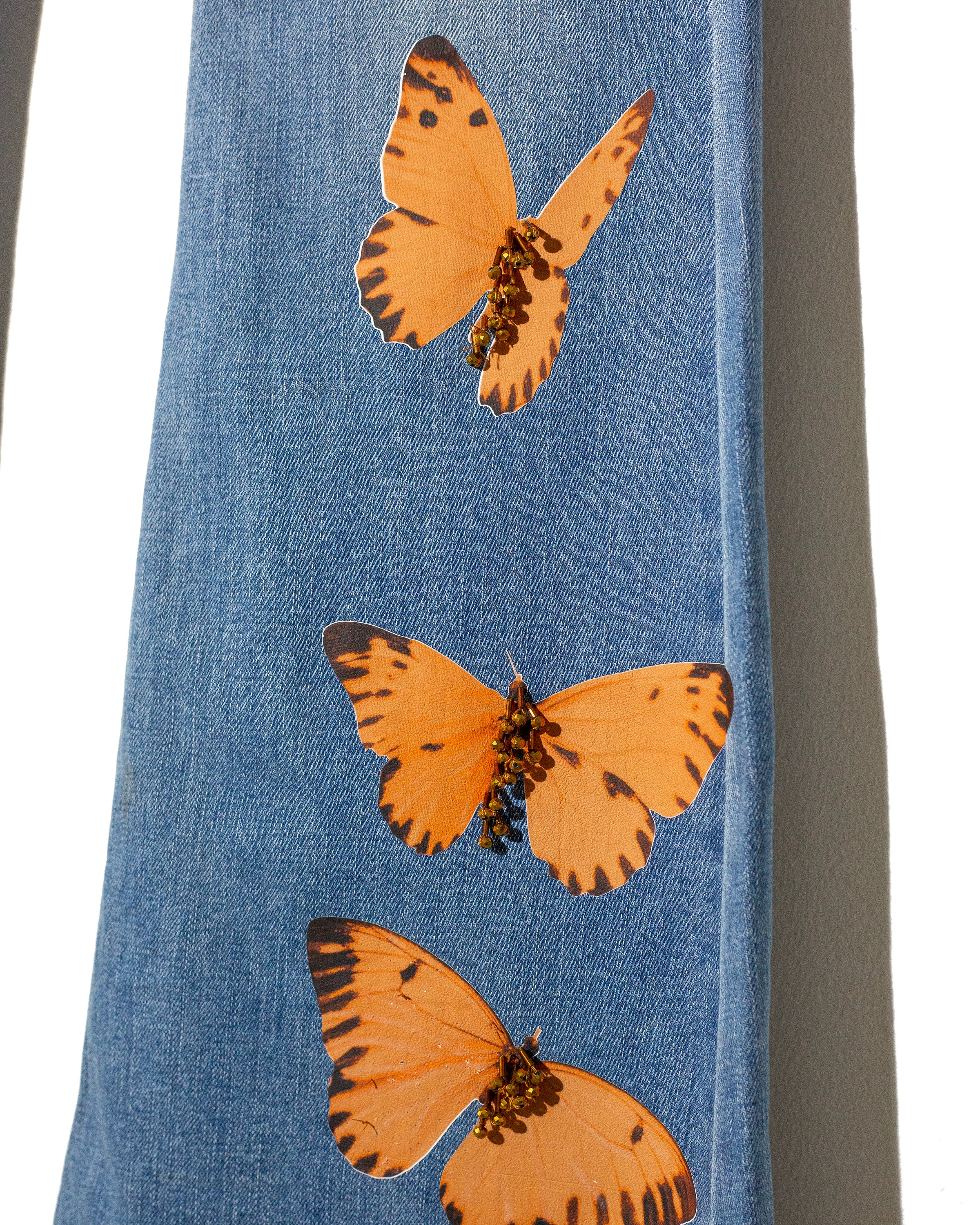 Flared jeans corazones y mariposas