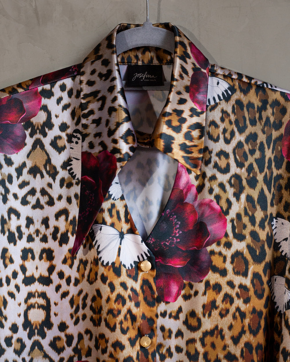 Camisera satin animal print + flores