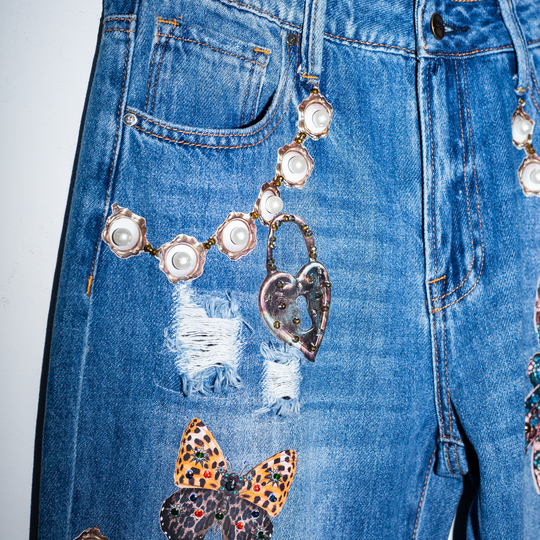 Boyfriend jeans mesh cristales y mariposas