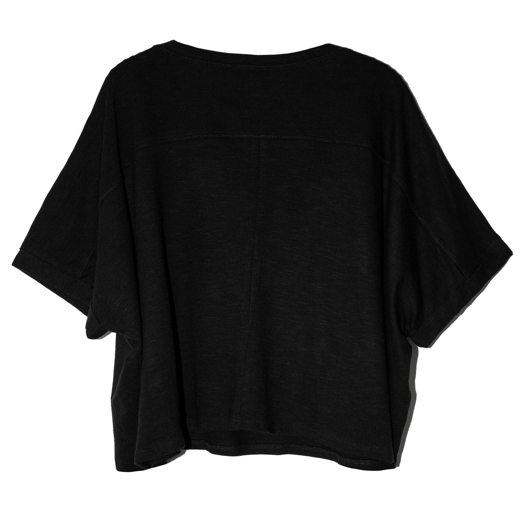 T shirt negra collar mariposas