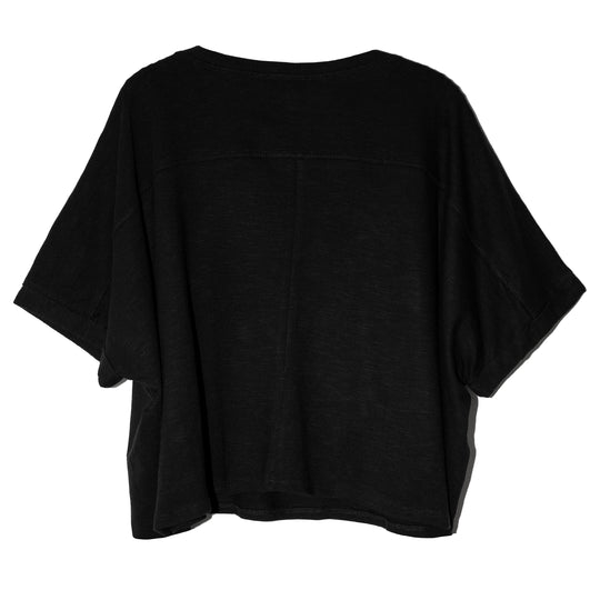 T shirt negra collar mariposas