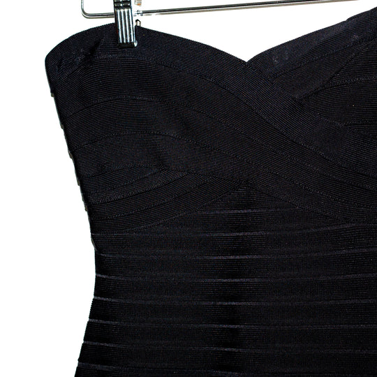 Mini vestido negro