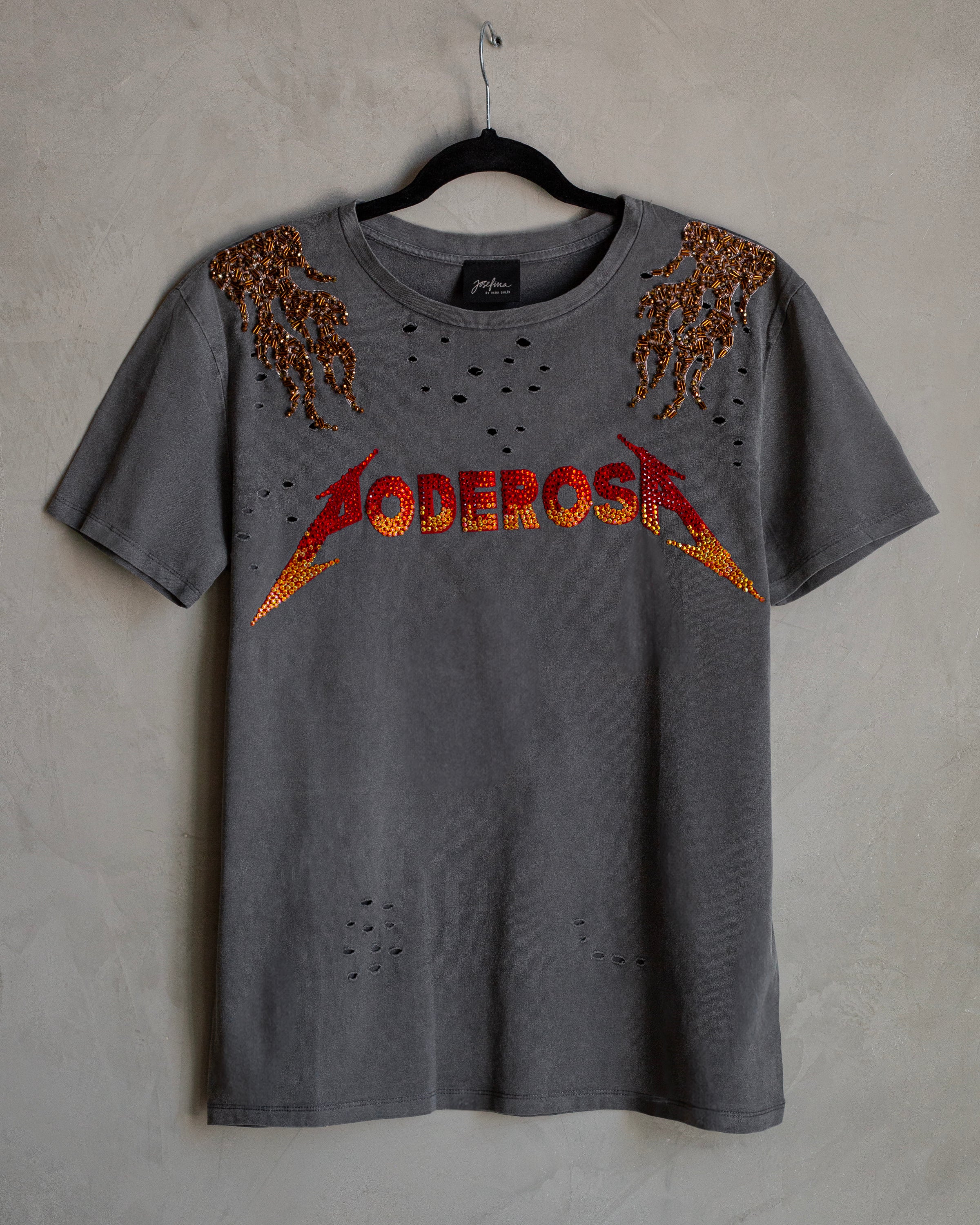 Ripped tee Poderosa con llamas