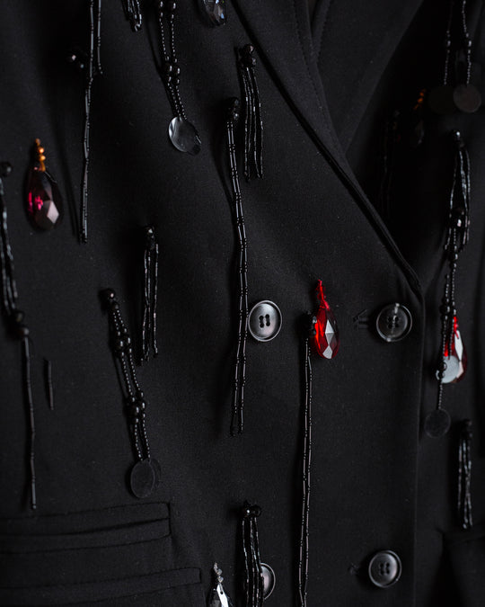 Blazer negro Fight like a girl con flecos bordados