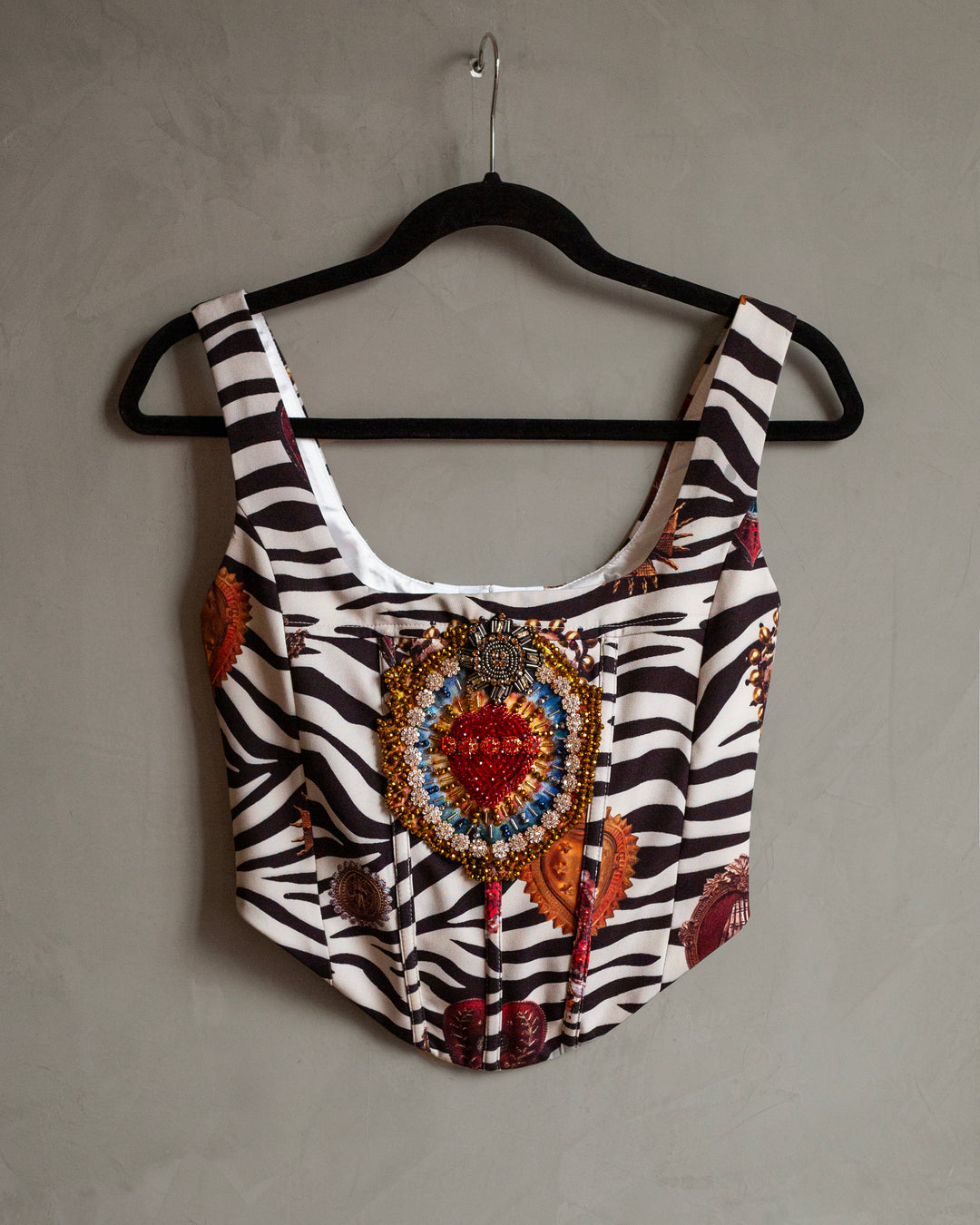 Corset zebra con sagrados corazones