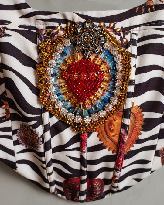 Corset zebra con sagrados corazones