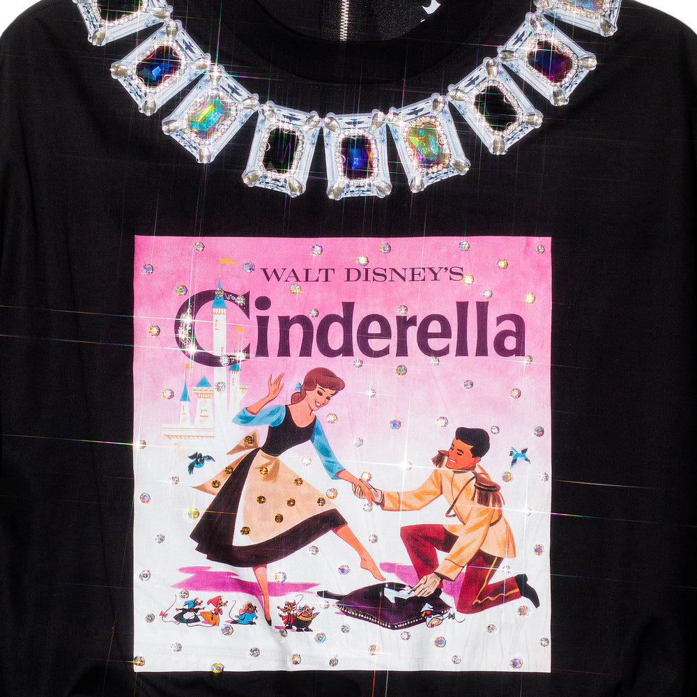 CROP TOP NEGRO POSTER “CINDERELLA” CON CRISTALES