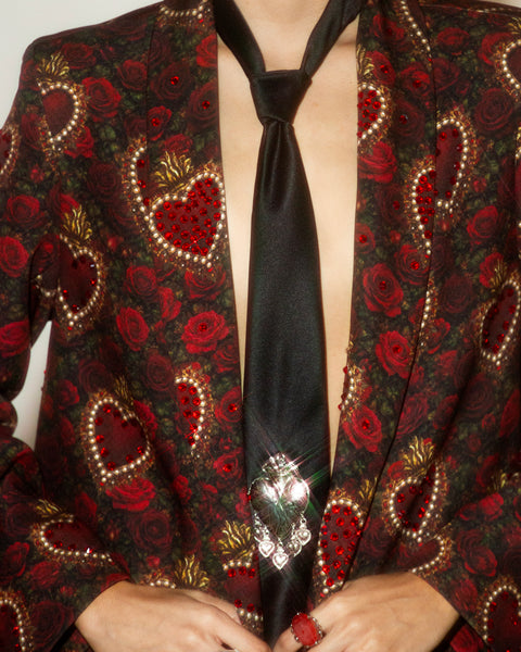 Tailored blazer rosas con corazones