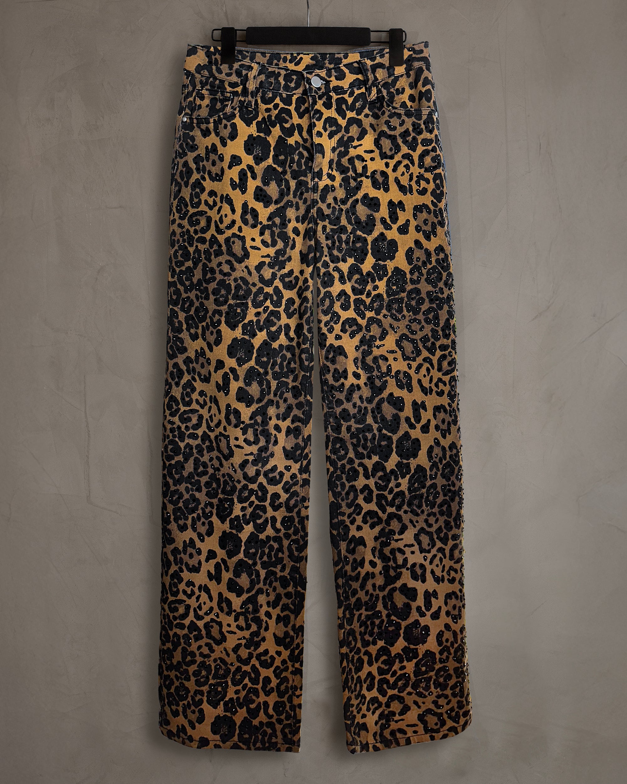 Jeans animal print con cristales