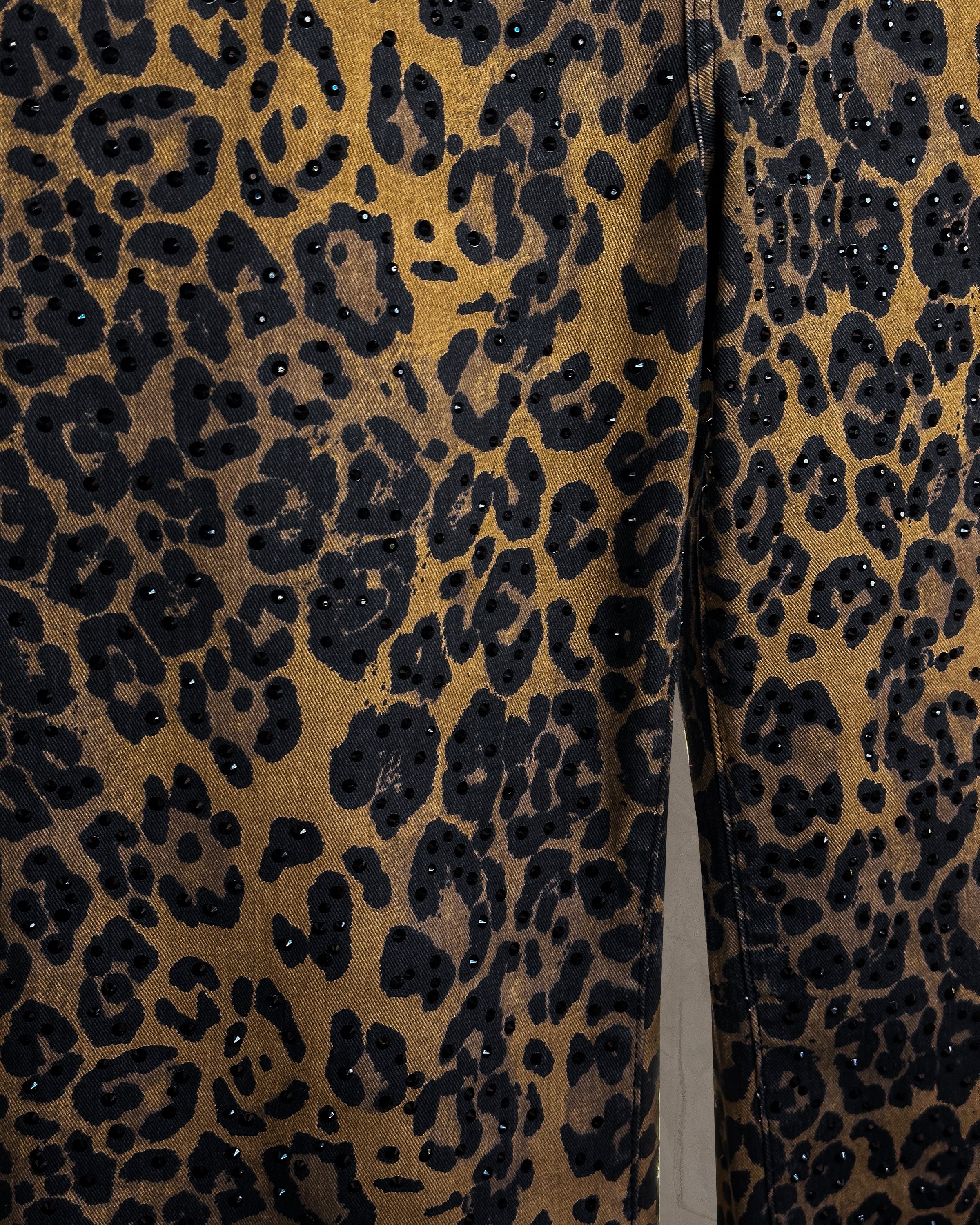 Jeans animal print con cristales