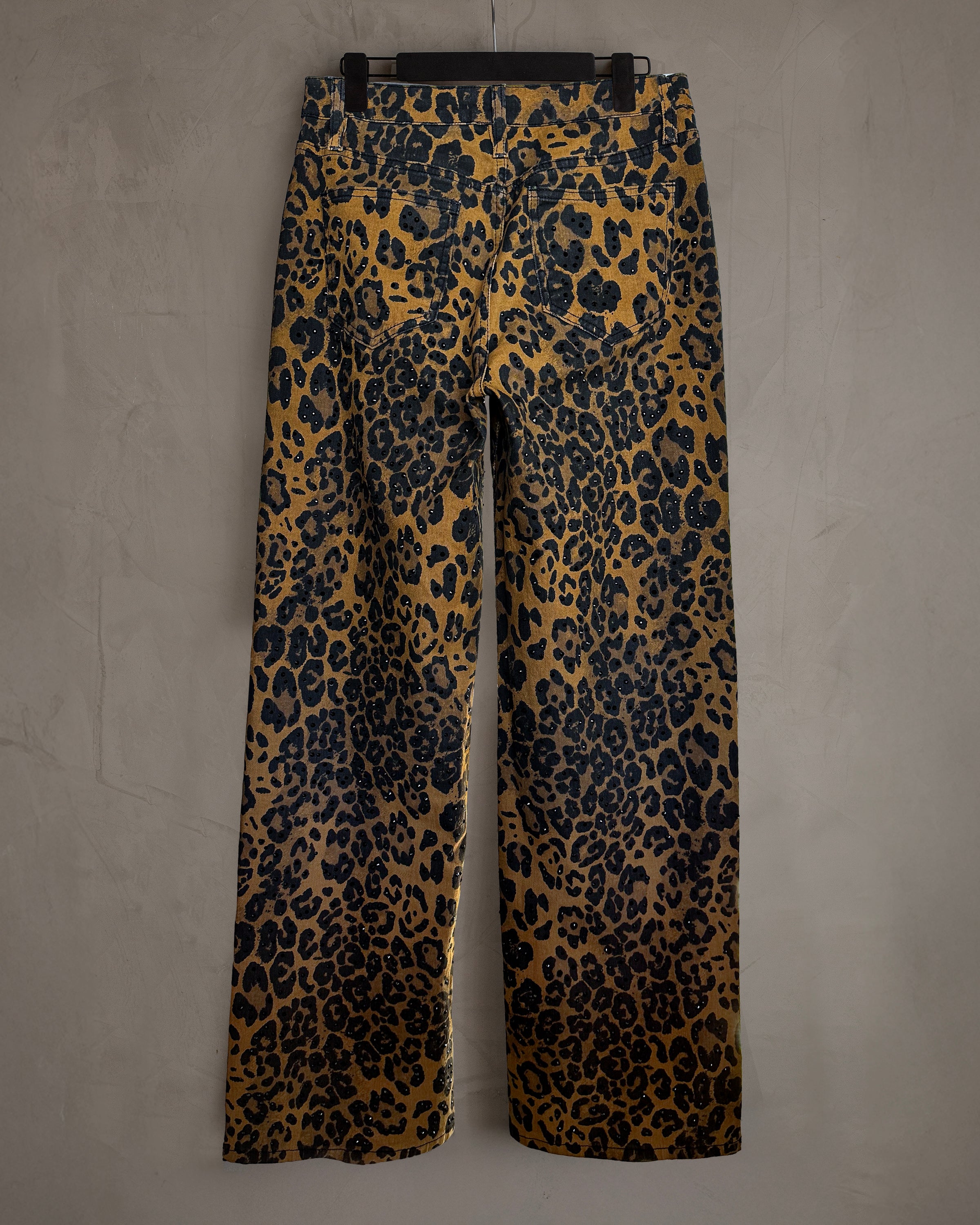 Jeans animal print con cristales