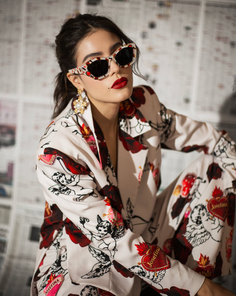 Tailored blazer beige Querubines y corazones