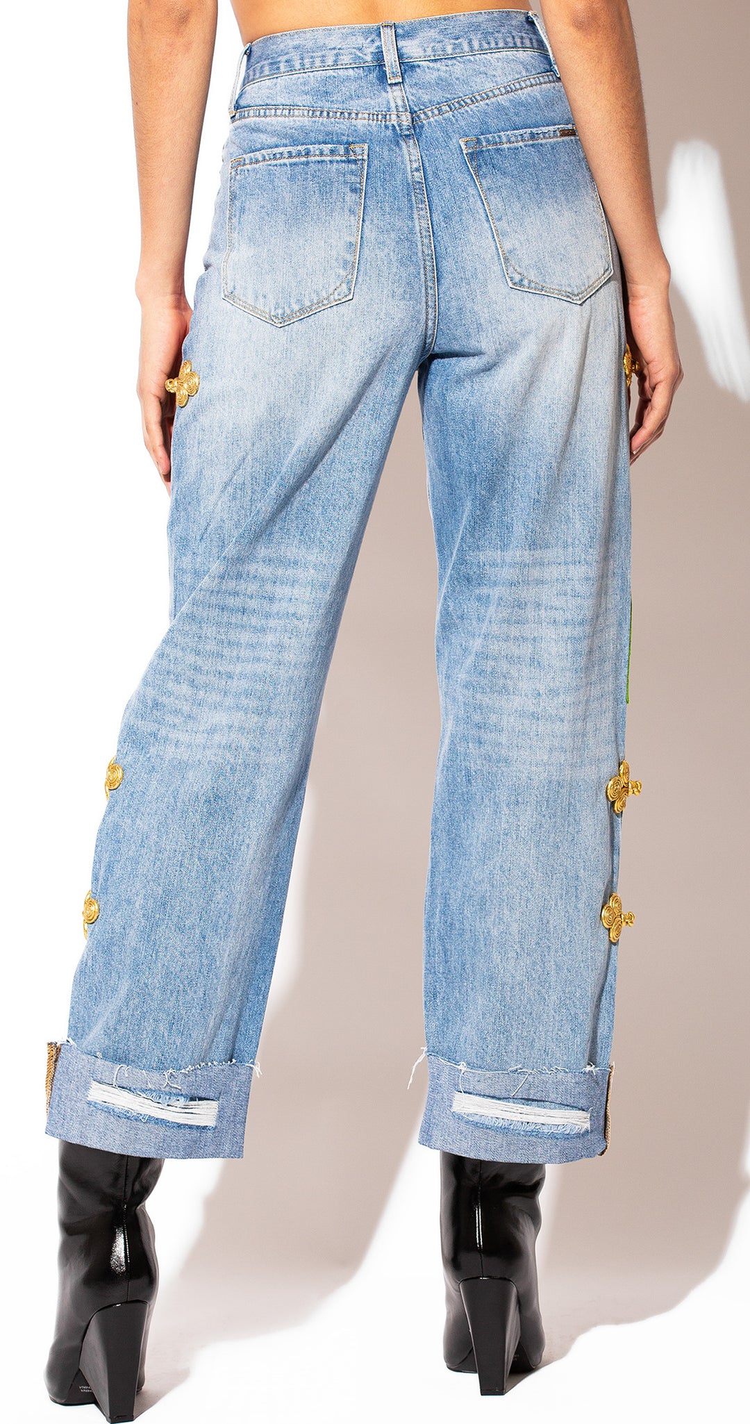 JEANS ASIMÉTRICO PATCHWORK
