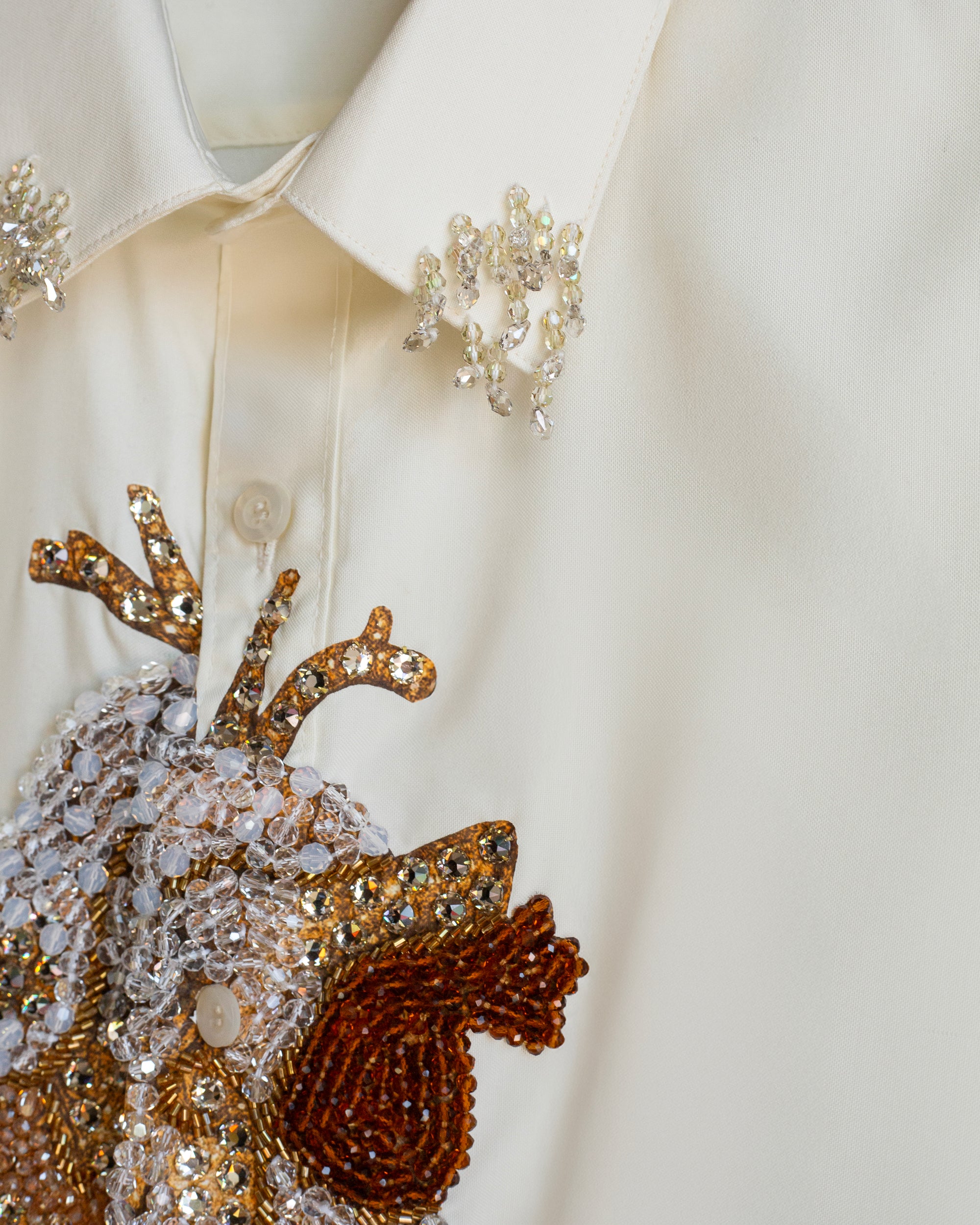 MUST HAVE - Camisera Corazón dorado