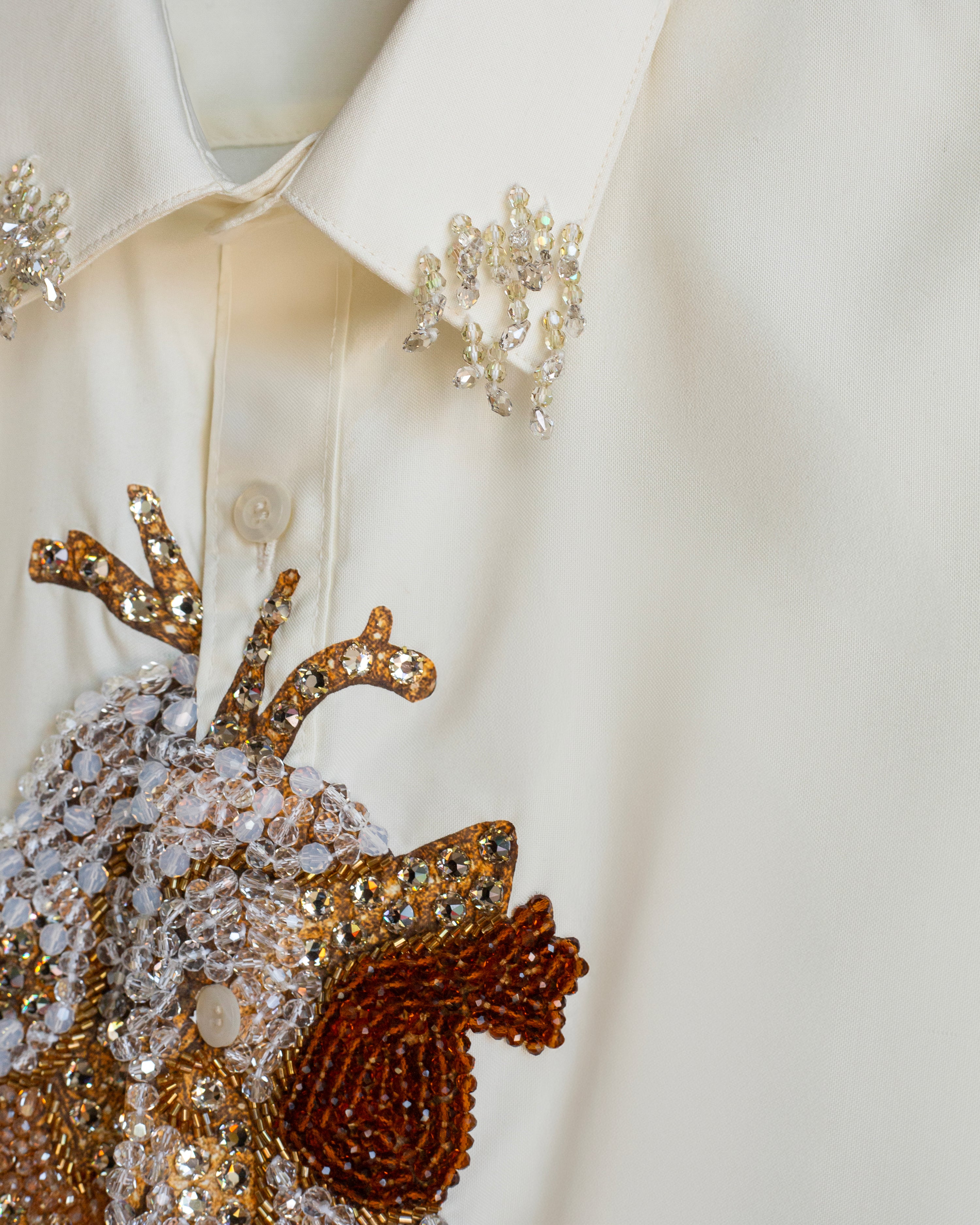 MUST HAVE - Camisera Corazón dorado