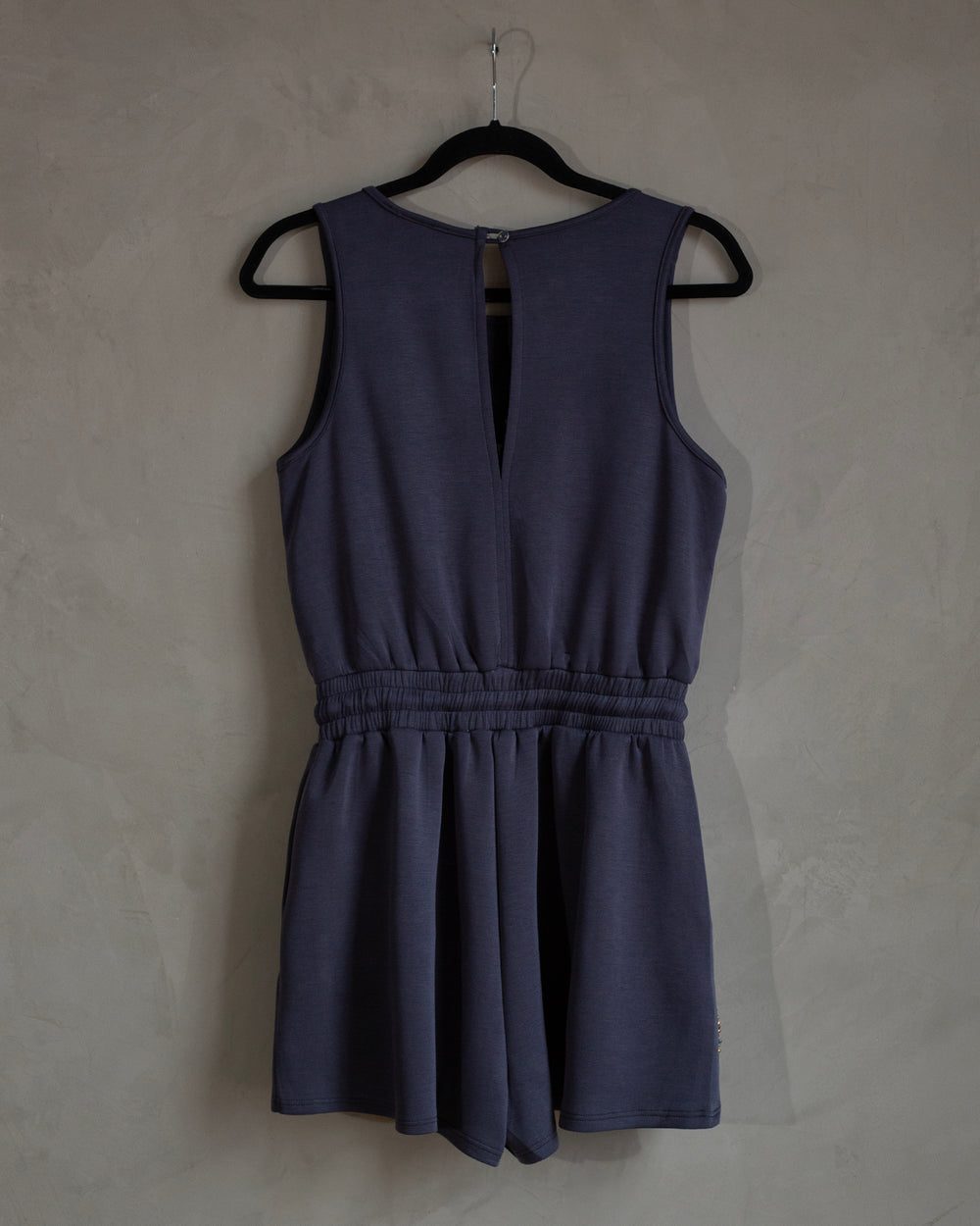 Romper gris collar seashells