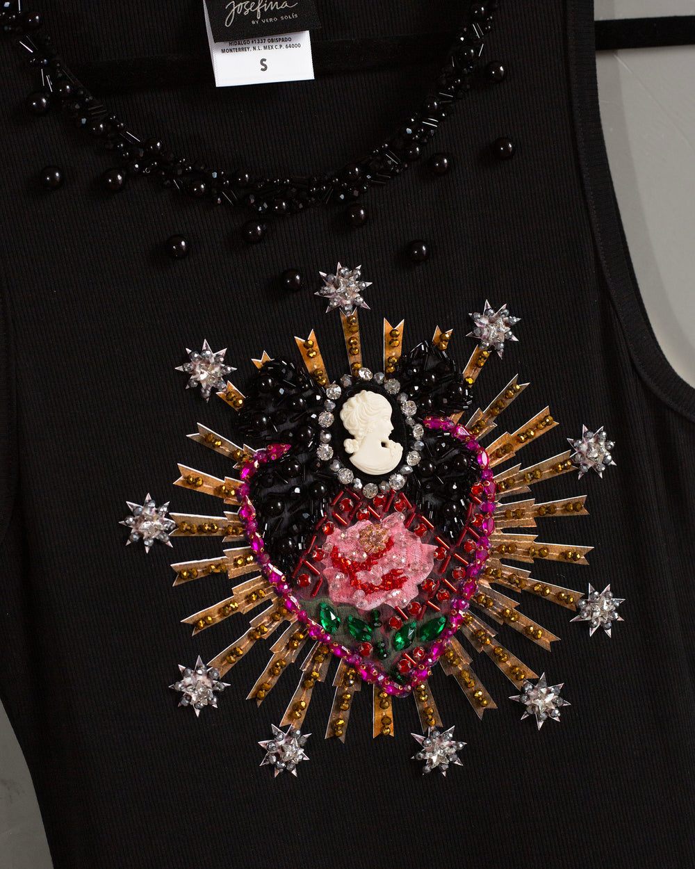 Vestido asimetrico con olanes Corazón