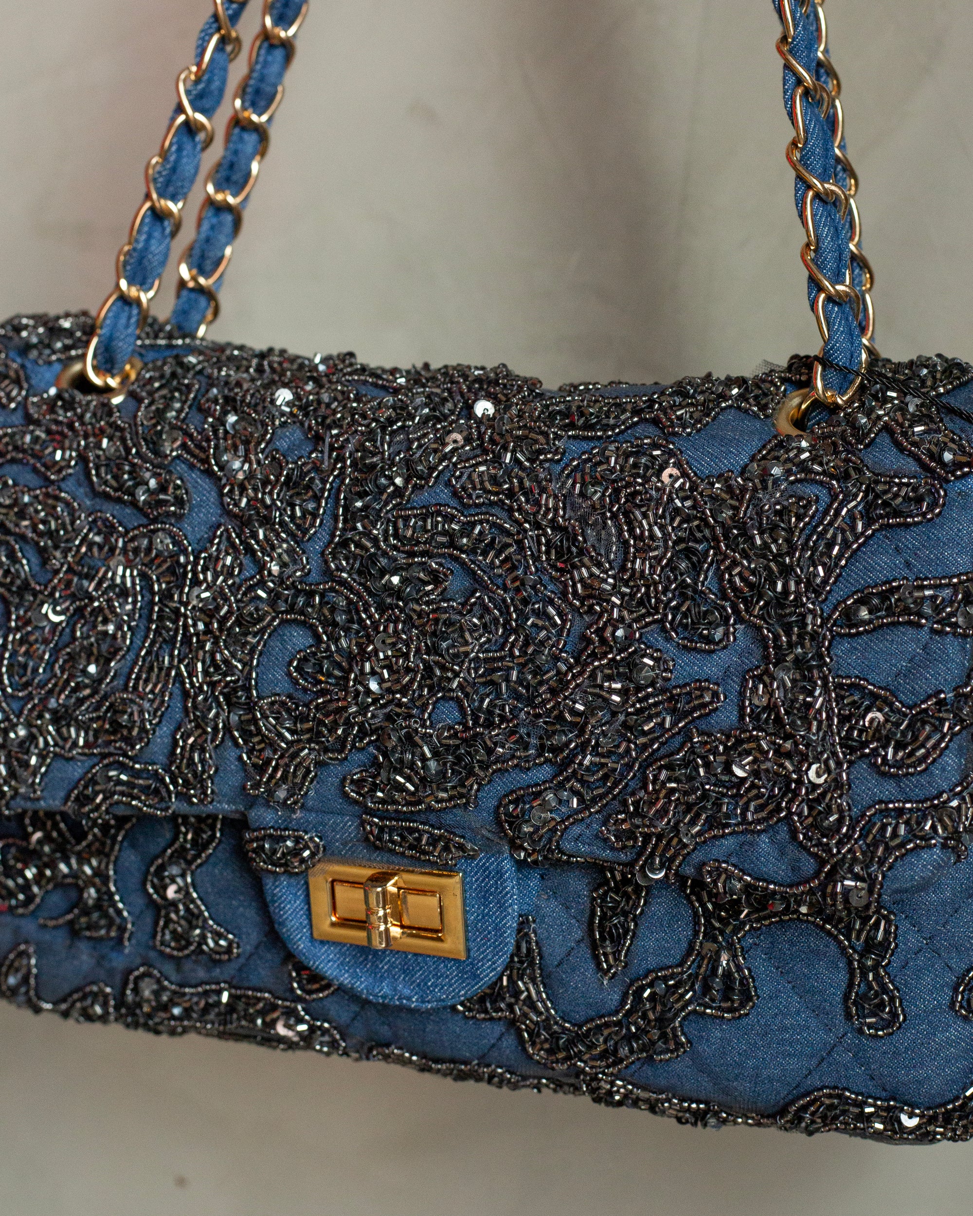 Denim bag bordado gris