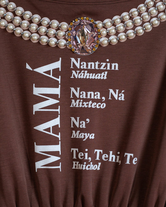 Vestido café Mamá dialectos
