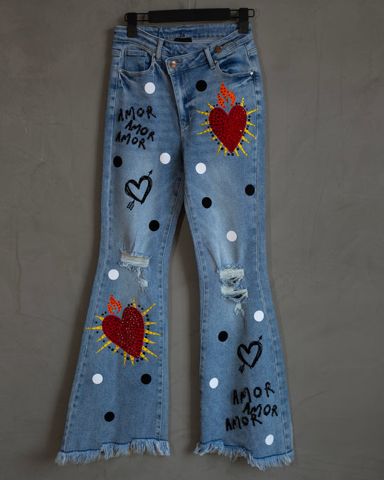 Flared jeans polka dots y corazones