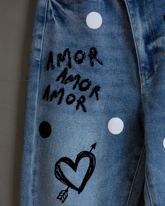 Flared jeans polka dots y corazones
