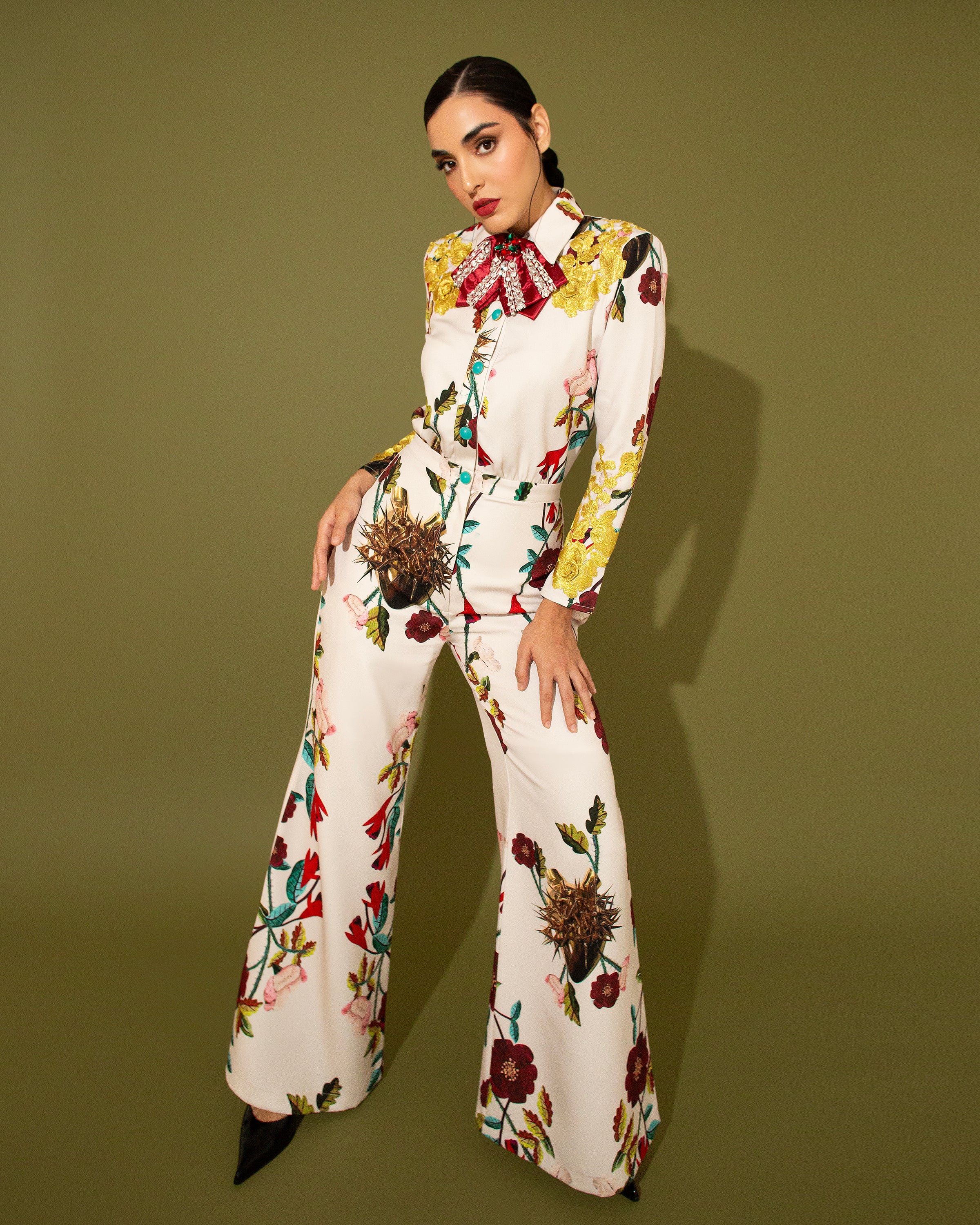 Jumpsuit off white con flores y cactus