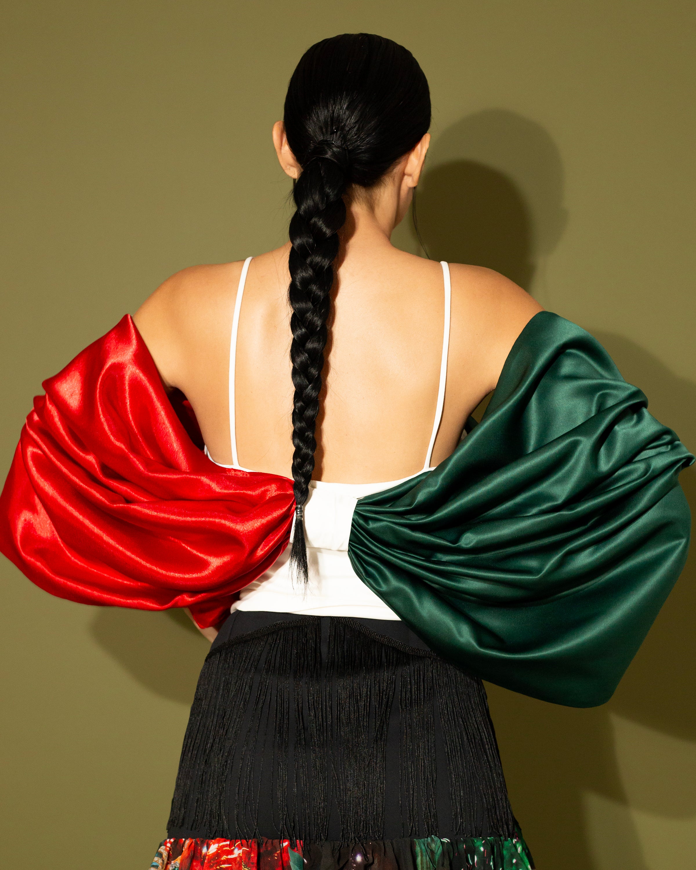 Top sin hombros Verde, blanco y rojo