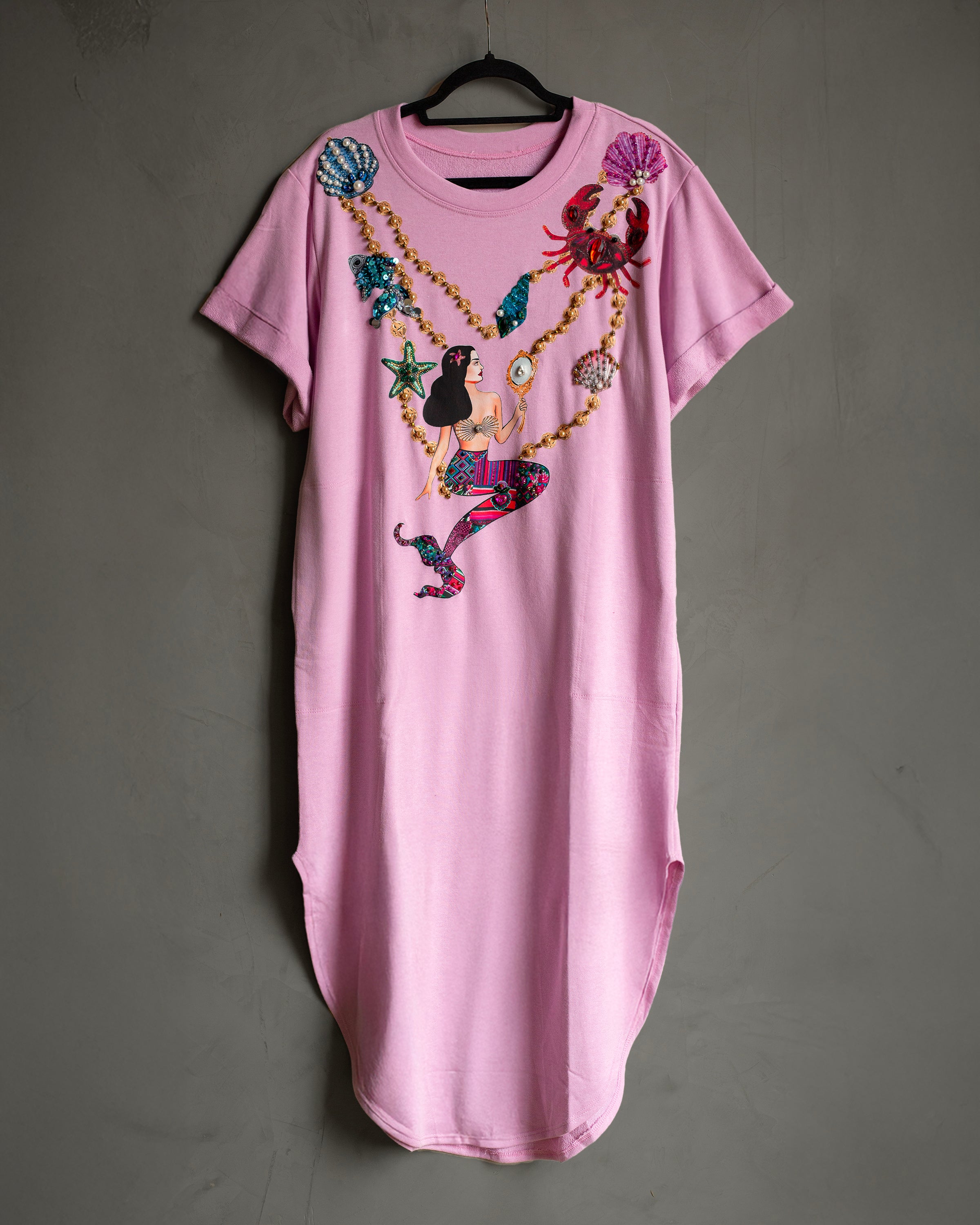 Vestido rosa Sirena con collar