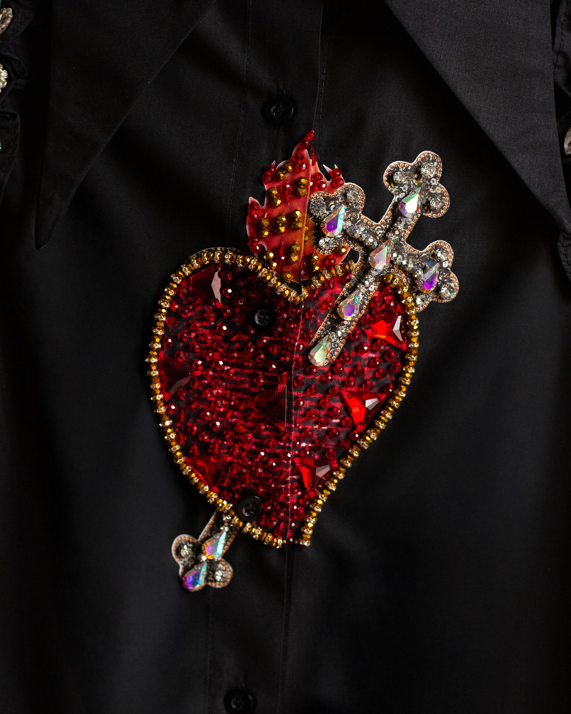 Camisera negra con cristales Corazón